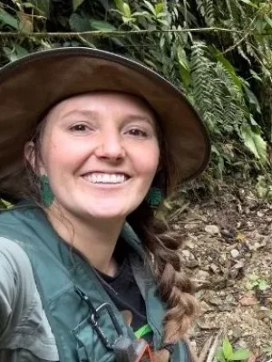 Broaddus-Headshot Broaddus-Headshot